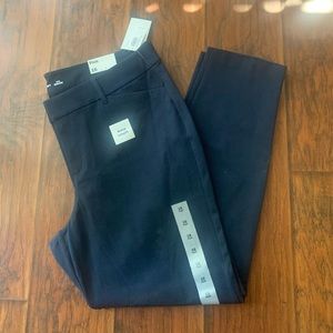 Old Navy Pixie Pant